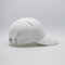 Il bordo curvo 6 occhielli ha ricamato il cappello su ordinazione bianco di sport dei berretti da baseball