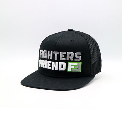Cappuccio di camion ricamato / Cappuccio di camion Snapback con Snapback di plastica e logo personalizzato