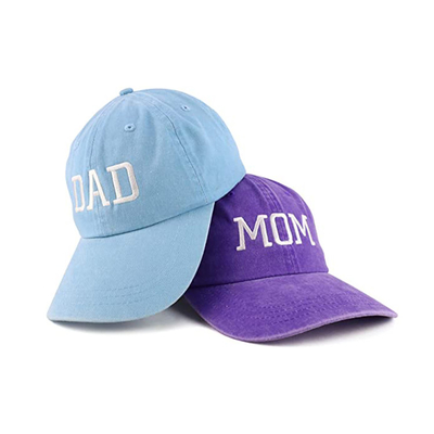Stile del carattere blu del berretto da baseball del papà della MAMMA del bordo della curva
