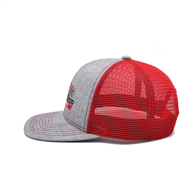 Il cappuccio su ordinazione del camionista di 6 pannelli ha ricamato Logo Polyester Mesh Hat