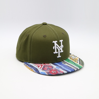 Moda Disegno personalizzato Snapback/ cappello da baseball/ cappello e cappello da uomo con ricamo 3D e logo della visiera
