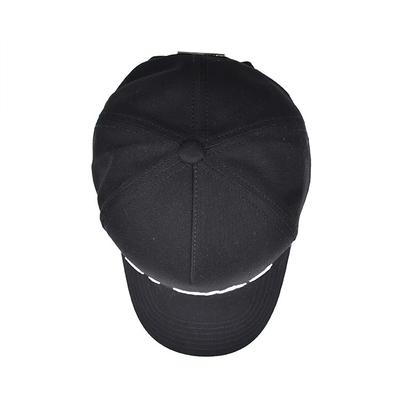 Personalizza cappello da baseball in cotone con visore curvo, cinghia regolabile e forma strutturata.