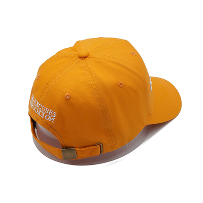 Cappotto da baseball a profilo visibile curvo a cinghia regolabile con cucitura coordinata del colore del tessuto