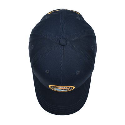 Cappuccio da baseball a 5 pannelli con cuciture corrispondenti, con cuciture rinforzate, e una fascia di sudore morbida.