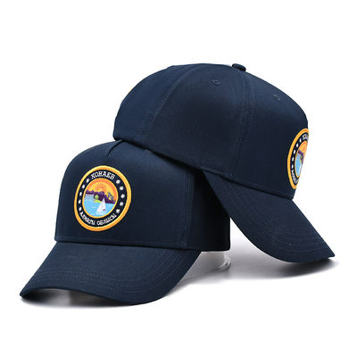 Cappuccio da baseball a 5 pannelli con cuciture corrispondenti, con cuciture rinforzate, e una fascia di sudore morbida.