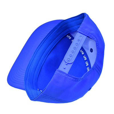 Cappelli da baseball ricamati di alta qualita ', l' aggiunta perfetta alla tua strategia di marketing.