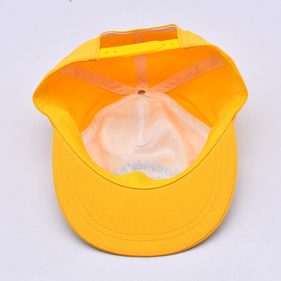 Cappello a bordo piatto per le esigenze del cliente