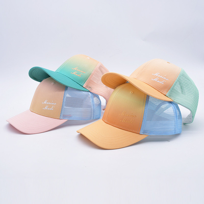 prezzo di fabbrica Sei pannelli costruiti camionista Baseball Cap Match Il colore del tessuto