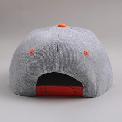 Prezzo di fabbrica Cappelli Snapback a bordo piatto resistenti con prestazioni eccellenti