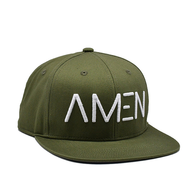 Cappello con logo ricamato con cotone leggero