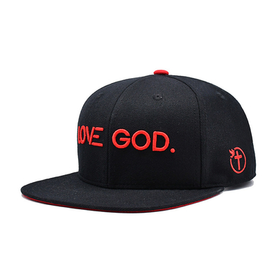 Cappello Snapback in dimensioni regolabili con logo ricamato in 3D e etichetta tessuta stampata con nastro interno