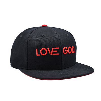 Cappello Snapback in dimensioni regolabili con logo ricamato in 3D e etichetta tessuta stampata con nastro interno