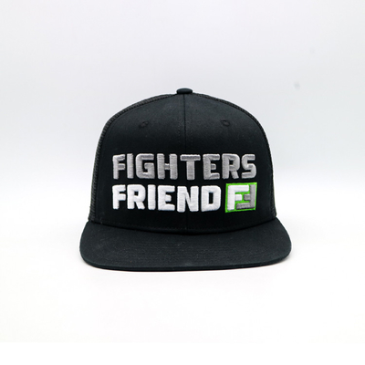 Cappuccio di camion ricamato / Cappuccio di camion Snapback con Snapback di plastica e logo personalizzato
