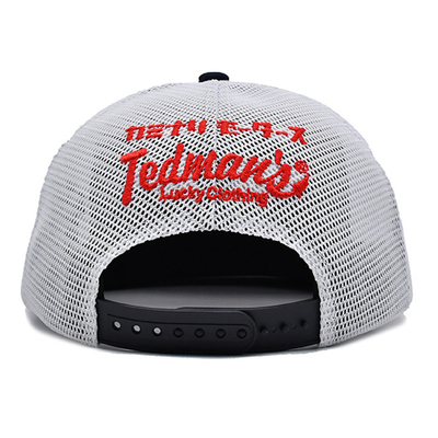 Cappuccio per camionisti a profilo costruito con Snapback di plastica e logo ricamato