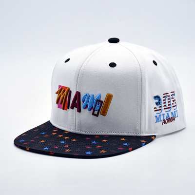 New Fashion Hip Hop Outdoor Sport 3d Puff Snapback Cap Embroidered Logo Custom High Quality Uomini Donne Snapback a bordo piatto