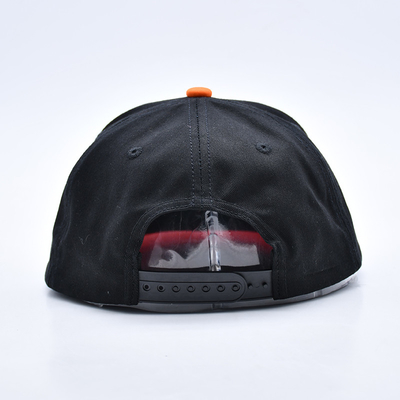 Cappelli a bordo piatto ricamati su misura con nero o colori personalizzati