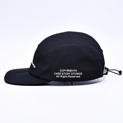 Cappello da campeggio di alta qualità non strutturato a 5 pannelli stampato in nero con tasche decorative
