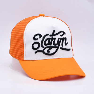 Unisex 5 Panel Trucker Cap Custom 3d ricamato bordo curvo satinato rivestito cappelli a maglia arancione