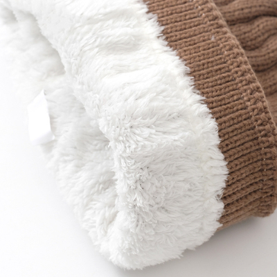 Cappello da cappello ricamato su misura Unisex in maglia Cappello caldo invernale Per attività all'aria aperta
