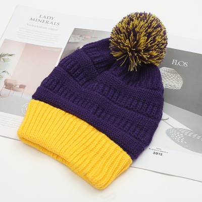 Cappello invernale autunno abbinamento cappelli a maglia Skully trendy caldo con pompom pelliccia pom pom pom per donne doppio colore cappello moda
