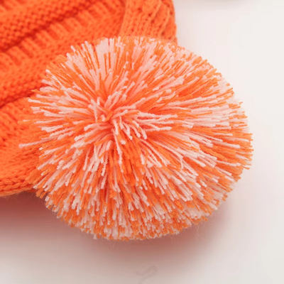 Cappello invernale autunno abbinamento cappelli a maglia Skully trendy caldo con pompom pelliccia pom pom pom per donne doppio colore cappello moda