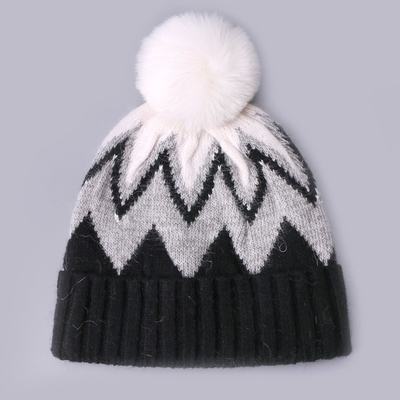 Cappucci ricamati su misura Cappucci a maglia invernale Stripe a disegno caldo morbido Pompom Puff Print Cappuccio produttore