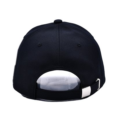 Al dettaglio Logo ricamato Cappelli da baseball classici Cappelli personalizzati Cappello da baseball da sport regolabile con chiusura posteriore in plastica