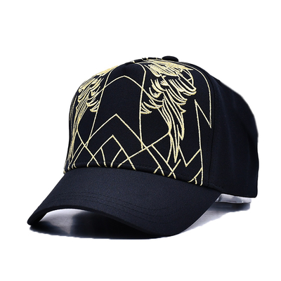 Cappello da baseball nero unisex di lusso Gorra ricamata Logo personalizzato 5 pannelli Cappello da baseball di cotone