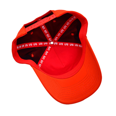 OEM Disegno personalizzato Il tuo logo in gomma Pvc 5 pannelli Uomini Donne Corrente Sport Gorras Cap Nylon Rosso Golf Baseball Cap