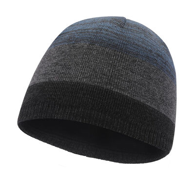 Unisex Beanie Universal Size Cappello a maglia caldo invernale Per Uomini Donne Cappelli con logo personalizzato all'ingrosso