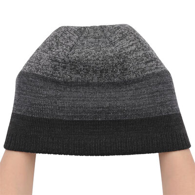 Unisex Beanie Universal Size Cappello a maglia caldo invernale Per Uomini Donne Cappelli con logo personalizzato all'ingrosso