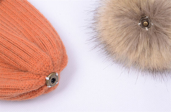 Cappello a maglia caldo invernale per donne cappelli a strisce casuali massicci cappelli da sci bambini cappello da pelliccia floppy pompom cappuccio