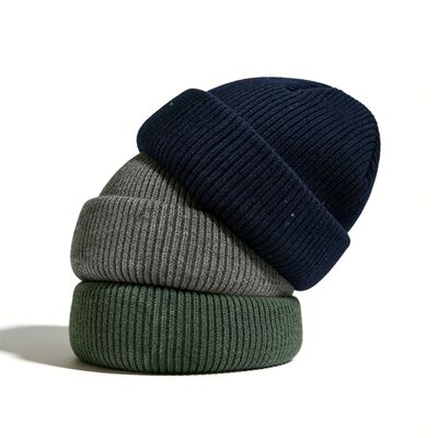 Logo personalizzato Cappelli a maglia con materiale acrilico e circonferenza di 58 cm per il calore invernale