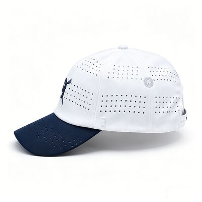 Chiusura di fascia di plastica 6 pannelli Cappuccio da baseball Logo frontale ricamato Ottima scelta per le sfilate di moda e le escursioni estive