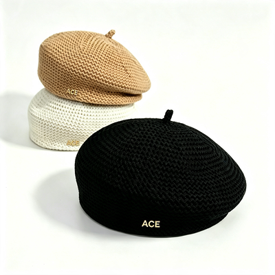Cappello di berretto a maglia classico Colore solido ACE Logo metallo berretto elegante berretto resistente per l'abbigliamento quotidiano supporto personalizzazione